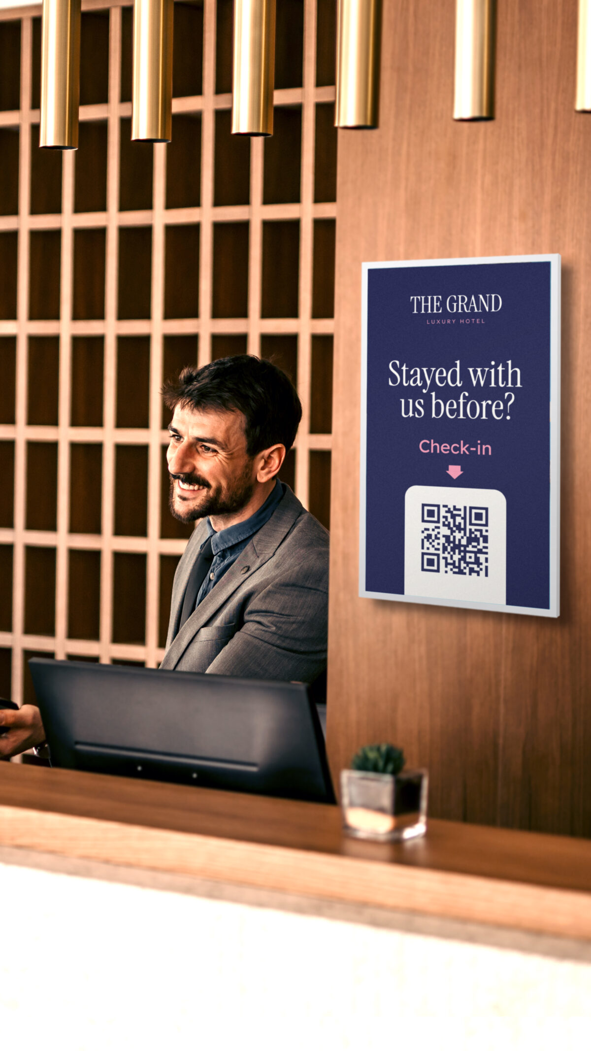 9×16 Hospitality Welcome Desk Information: questa immagine non ha ancora un testo alternativo.